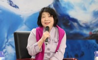 毕淑敏：假若一生随波逐流，生活也就失去了意义